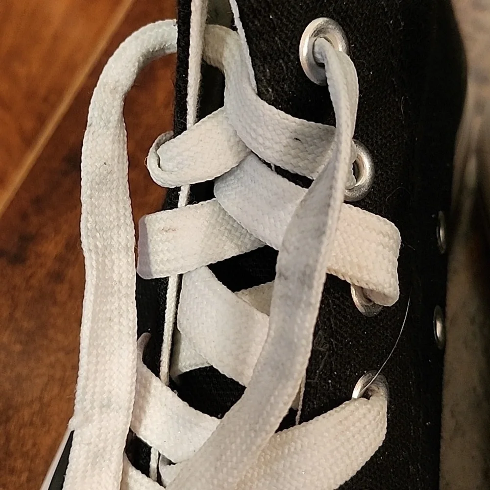 SZ 5 Black Platform High-Tops
